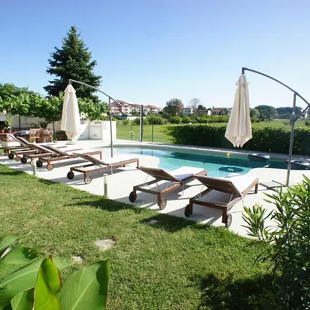 With Pool * Fažana